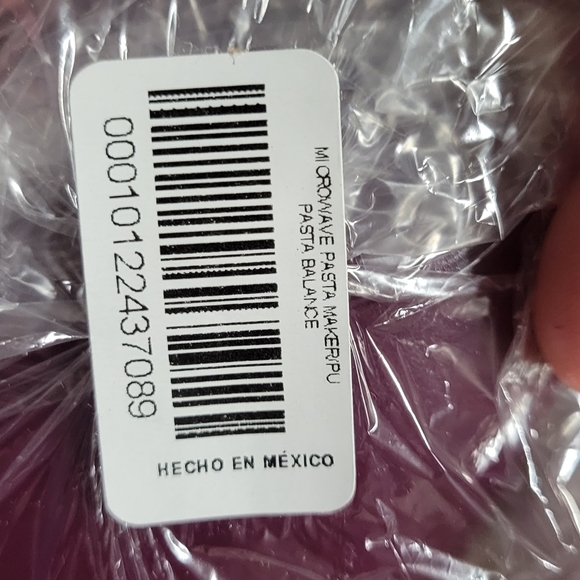 Tupperware Microwave pasta maker - Picture 4 of 4